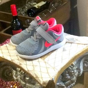 Baby Nike’s..revolution 4........accepting offers